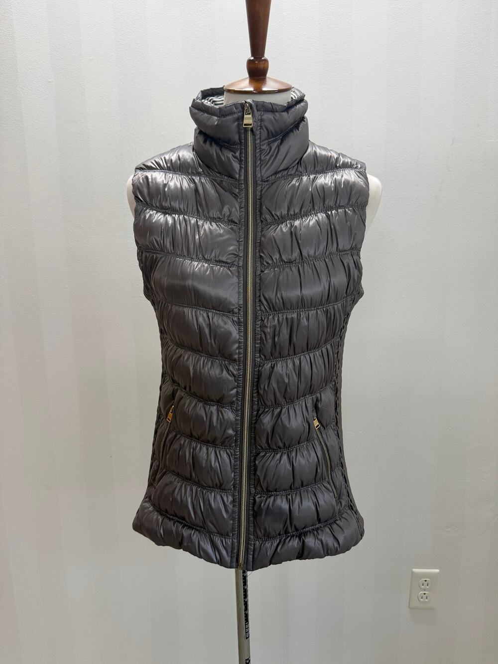 Calvin Klein Performance Charcoal Gray Premium Down Puffer Vest Sz M